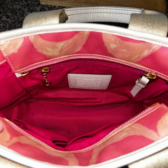 Coach Hampton Mini Hobo - Picture 4 of 5